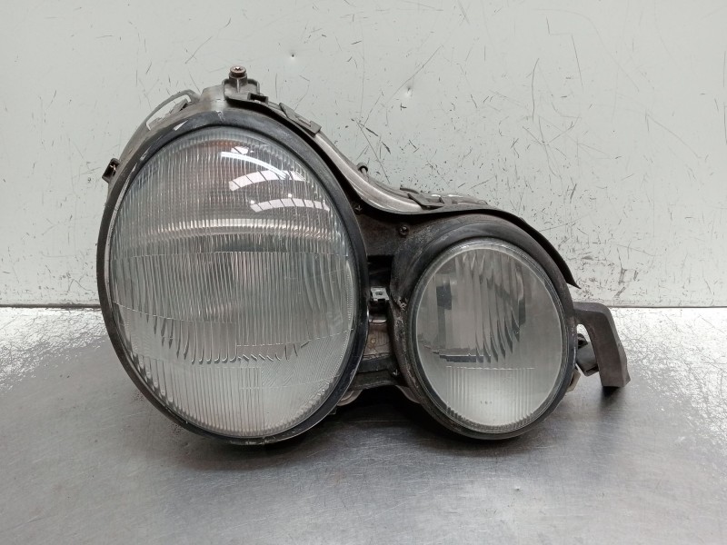 Recambio de faro derecho para mercedes-benz clase e (w210) e 300 d (210.020) referencia OEM IAM   1995