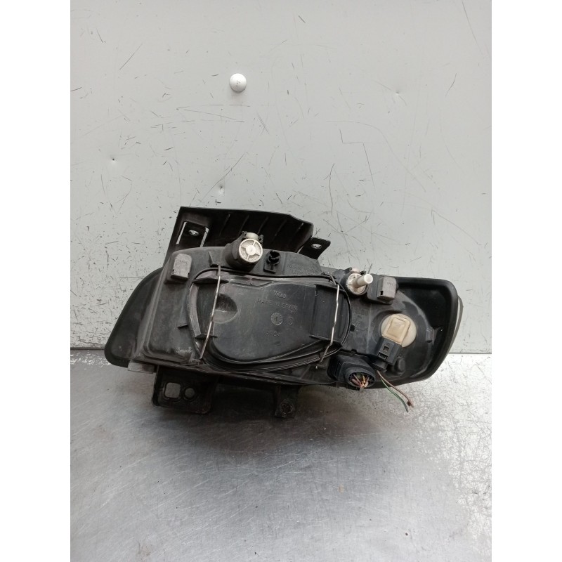 Recambio de faro derecho para seat cordoba (6k1, 6k2) 1.4 16v referencia OEM IAM 6K1941044A 67743745 