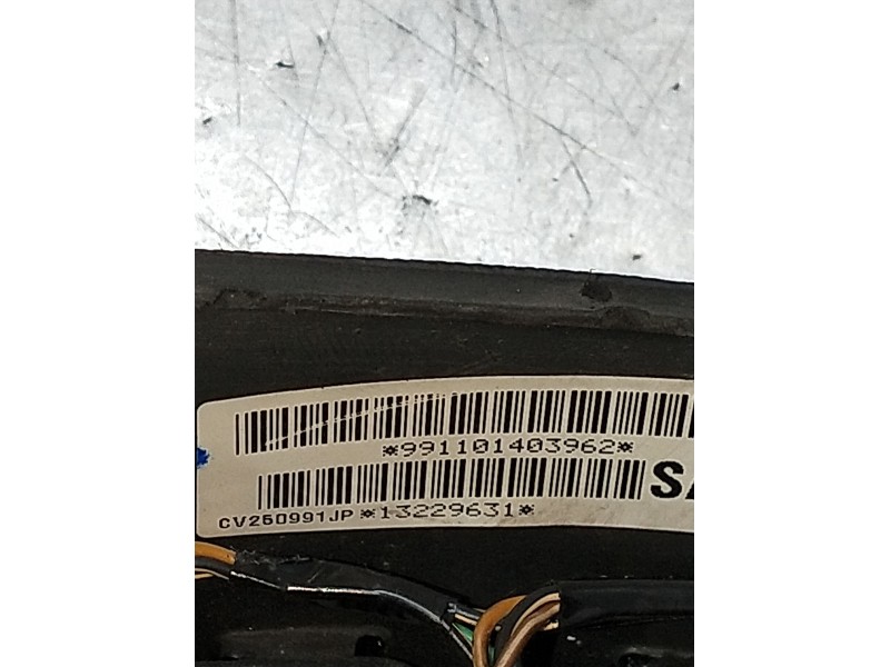 Recambio de volante para opel corsa d color edition referencia OEM IAM 991101403962 13229631 2011