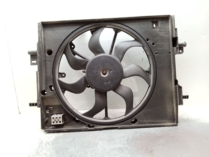 Recambio de electroventilador para renault arkana i (lcm_, ldn_) 1.6 e-tech 145 (ldmu) referencia OEM IAM 214810845R MMI23003707