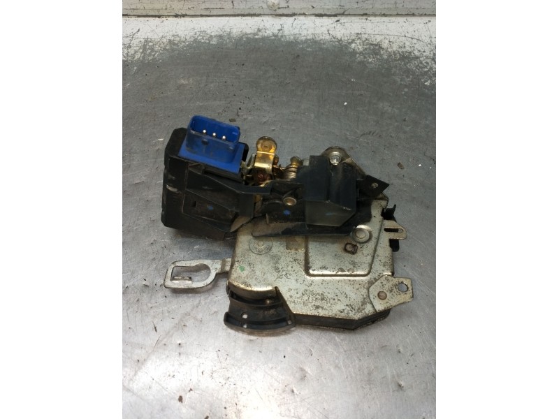 Recambio de motor cierre centralizado delantero derecho para bmw 3 compact (e36) 318 tds referencia OEM IAM  3P 1994