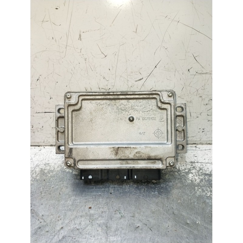 Recambio de centralita motor uce para peugeot 207/207+ (wa_, wc_) 1.4 16v referencia OEM IAM 9663380880 9654596080 628BLU5CG 200