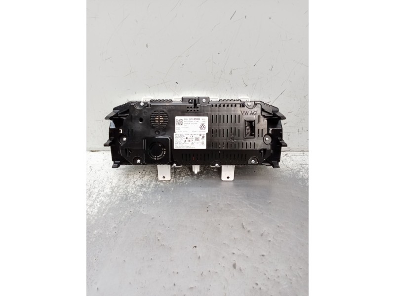 Recambio de cuadro instrumentos para volkswagen t-roc (a11, d11) 2.0 tdi referencia OEM IAM 2GJ920310E 11092410021632 VPPVAF10A8