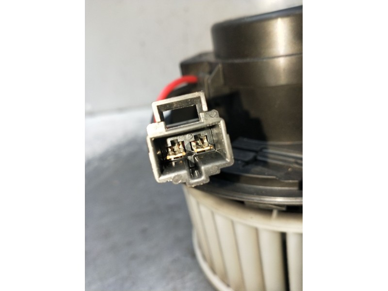 Recambio de motor calefaccion para renault laguna ii (bg0/1_) 1.9 dci (bg08, bg0g) referencia OEM IAM L073A35LH 52488121 2002