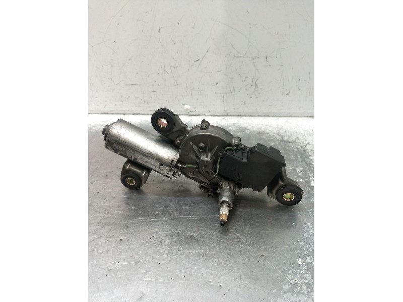 Recambio de motor limpia trasero para bmw 3 compact (e36) 318 tds referencia OEM IAM 0390201543 81628357515 1994