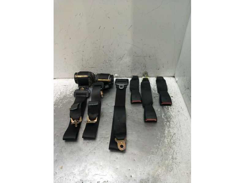 Recambio de juego cinturones trasero para bmw 3 compact (e36) 318 tds referencia OEM IAM  3P 1994