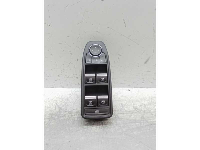 Recambio de mando elevalunas delantero izquierdo para renault arkana i (lcm_, ldn_) 1.6 e-tech 145 (ldmu) referencia OEM IAM 254