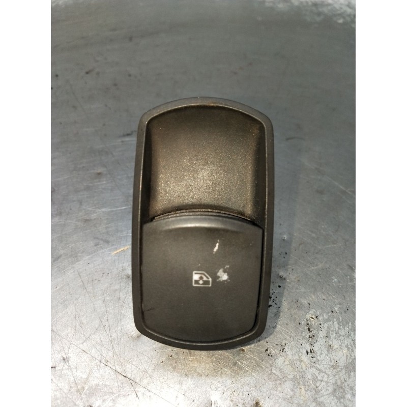 Recambio de mando elevalunas delantero derecho para opel corsa d color edition referencia OEM IAM 13189333RW 315625731 3P 2011