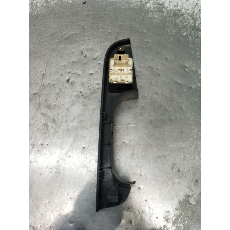 Recambio de mando elevalunas delantero derecho para chevrolet aveo / kalos hatchback (t250, t255) 1.2 referencia OEM IAM 9639635