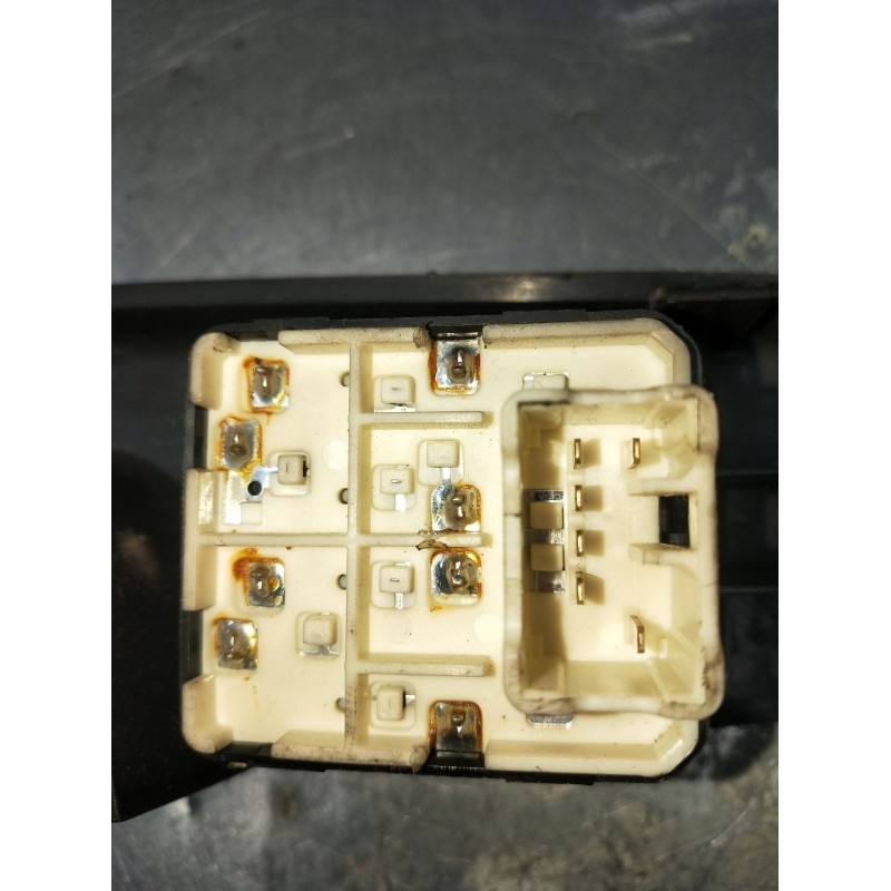 Recambio de mando elevalunas delantero derecho para chevrolet aveo / kalos hatchback (t250, t255) 1.2 referencia OEM IAM 9639635