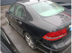 saab 9-3 berlina del año 2002 2