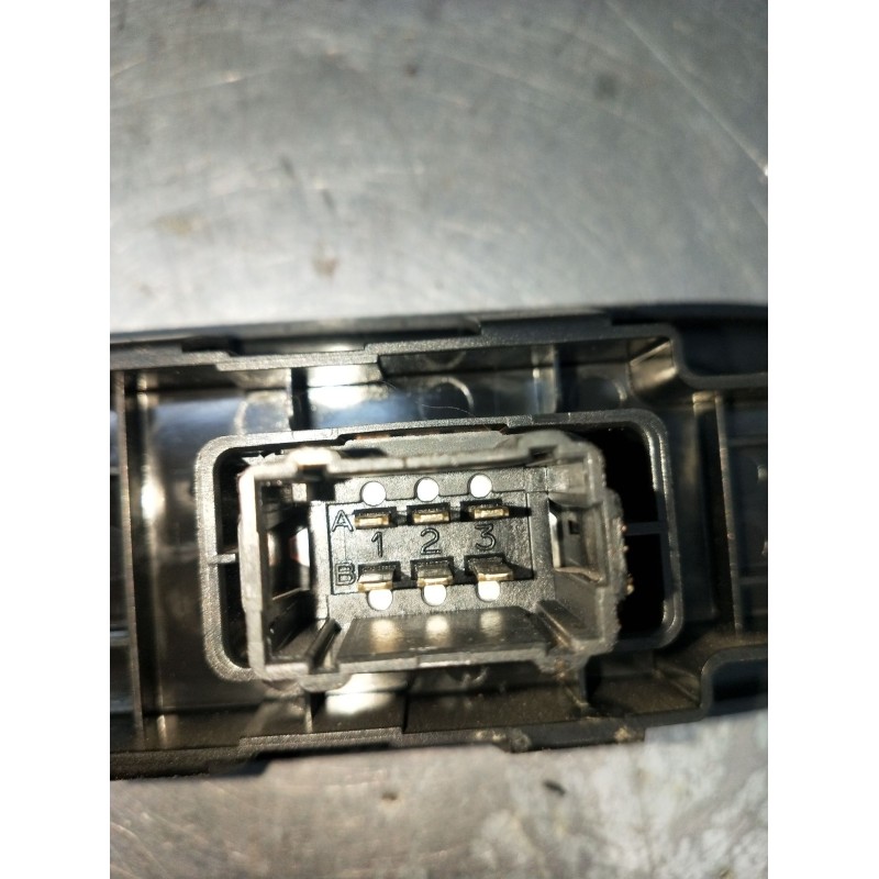 Recambio de mando elevalunas delantero derecho para peugeot 207/207+ (wa_, wc_) 1.4 16v referencia OEM IAM  5P 2006