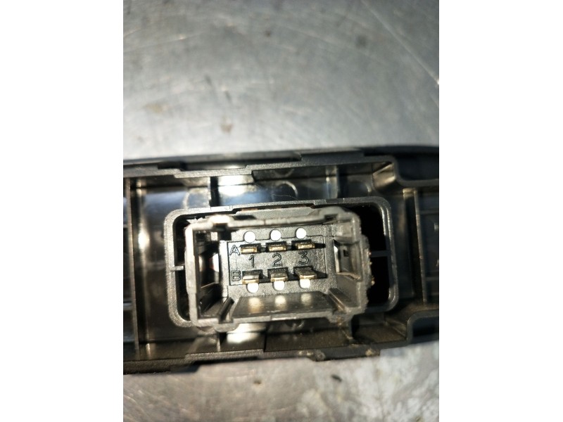 Recambio de mando elevalunas delantero derecho para peugeot 207/207+ (wa_, wc_) 1.4 16v referencia OEM IAM  5P 2006