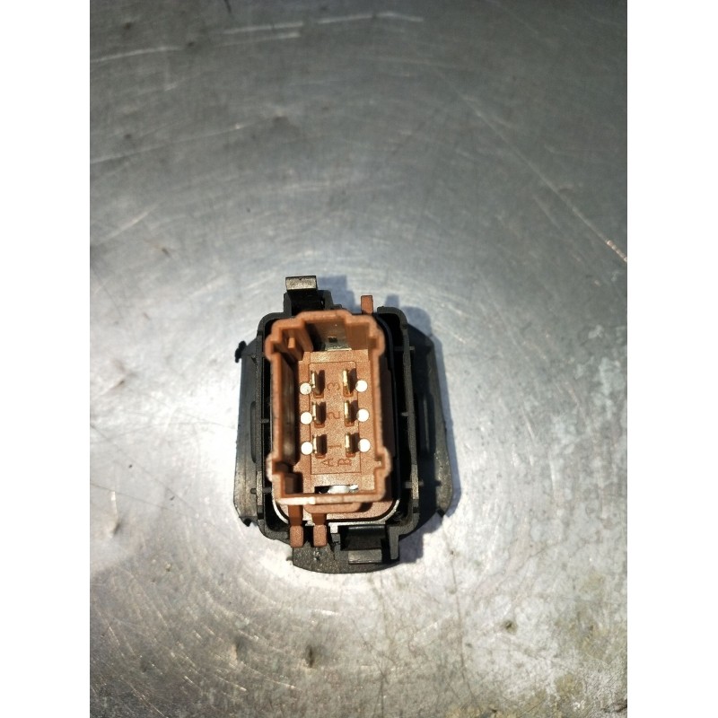 Recambio de mando elevalunas delantero derecho para renault laguna ii (bg0/1_) 1.9 dci (bg08, bg0g) referencia OEM IAM  5P 2002