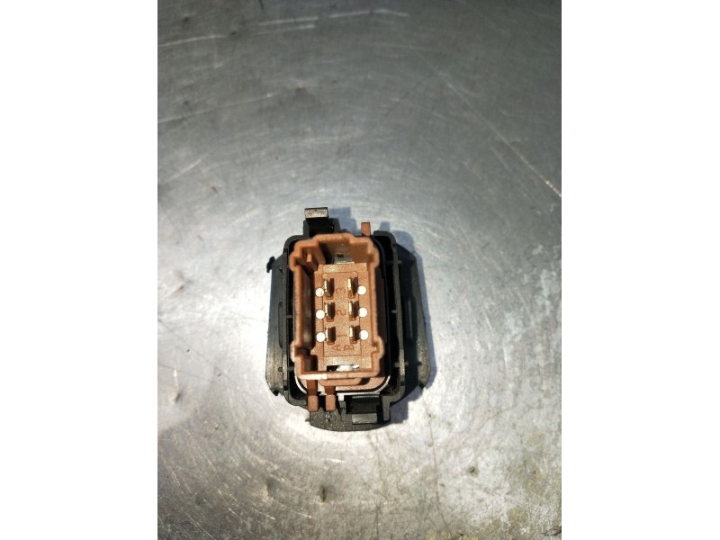Recambio de mando elevalunas delantero derecho para renault laguna ii (bg0/1_) 1.9 dci (bg08, bg0g) referencia OEM IAM  5P 2002