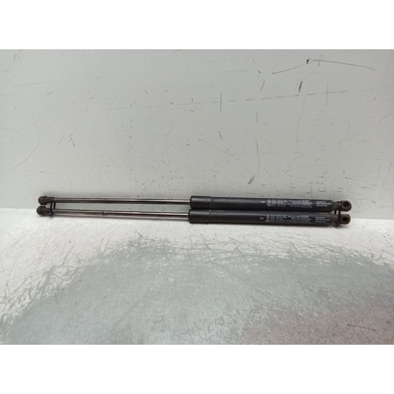 Recambio de amortiguadores maletero / porton para renault arkana i (lcm_, ldn_) 1.6 e-tech 145 (ldmu) referencia OEM IAM 9045202