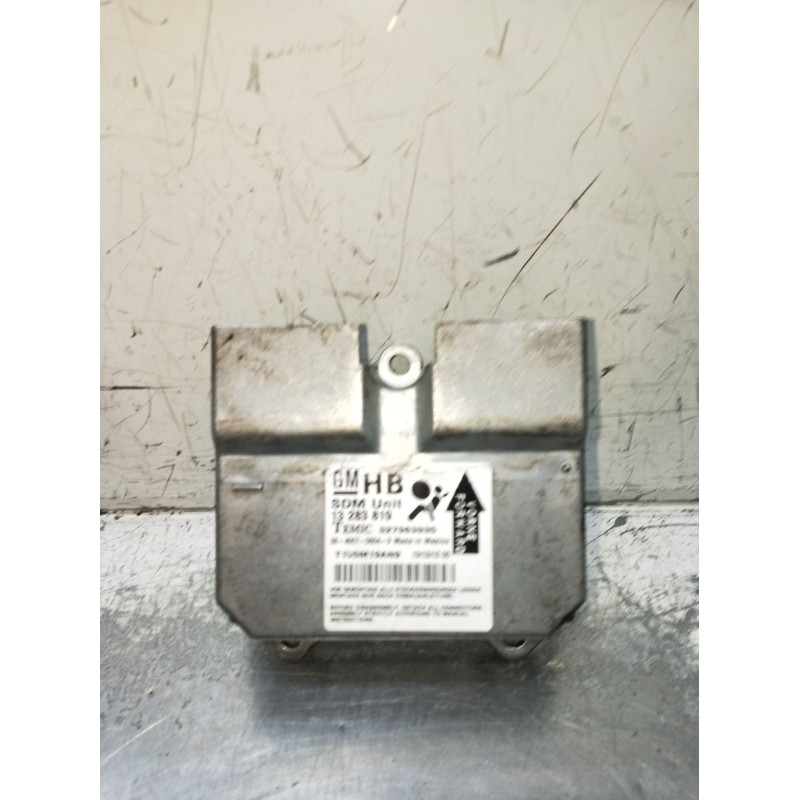 Recambio de centralita airbag para opel corsa d color edition referencia OEM IAM 13283819 327963935 T1V0M19AN9 2011