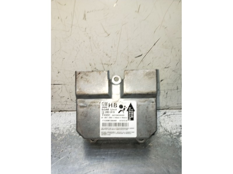 Recambio de centralita airbag para opel corsa d color edition referencia OEM IAM 13283819 327963935 T1V0M19AN9 2011