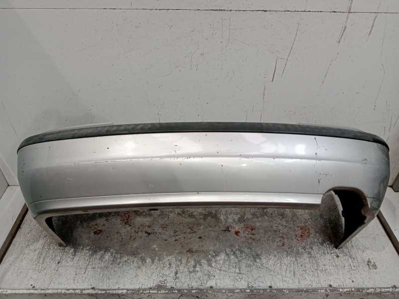 Recambio de paragolpes trasero para volvo v40 station wagon (645) 1.9 di referencia OEM IAM   2000