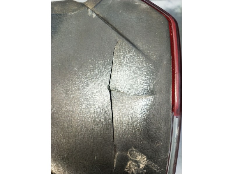 Recambio de piloto trasero derecho para renault laguna iii (bt0/1) 1.5 dci (bt00, bt0a, bt0t, bt1j) referencia OEM IAM  VER FOTO