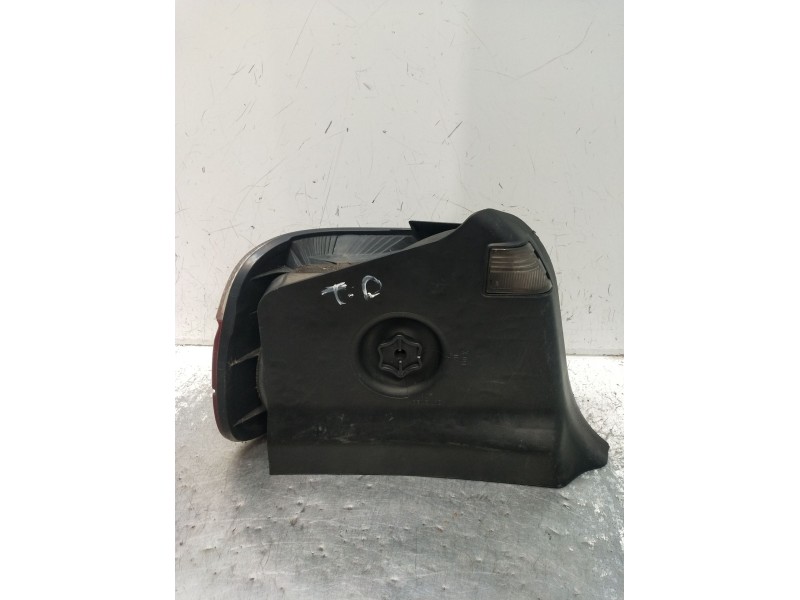 Recambio de piloto trasero derecho para bmw 3 compact (e36) 318 tds referencia OEM IAM   