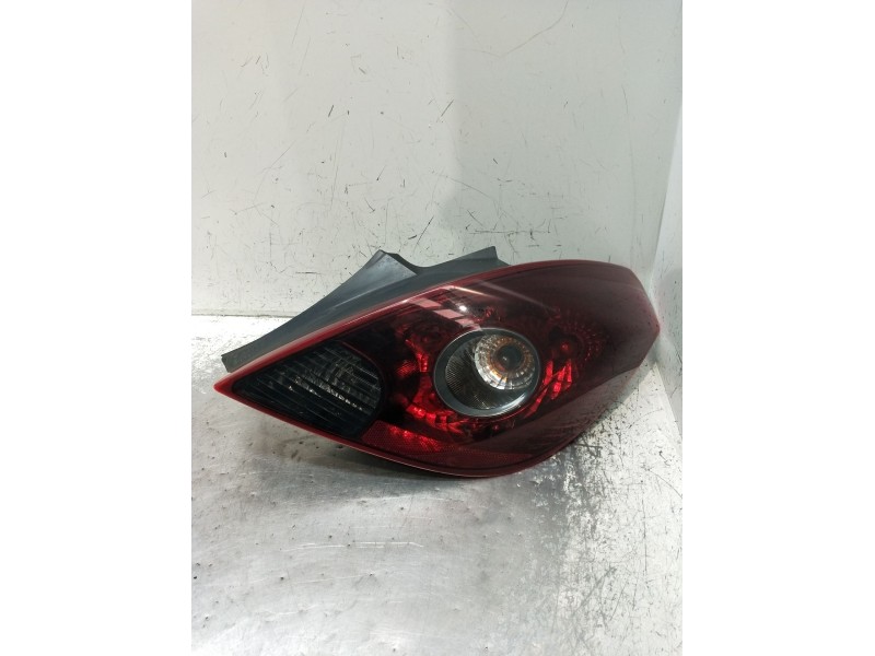 Recambio de piloto trasero derecho para opel corsa d color edition referencia OEM IAM 13242812 89075557A 2011