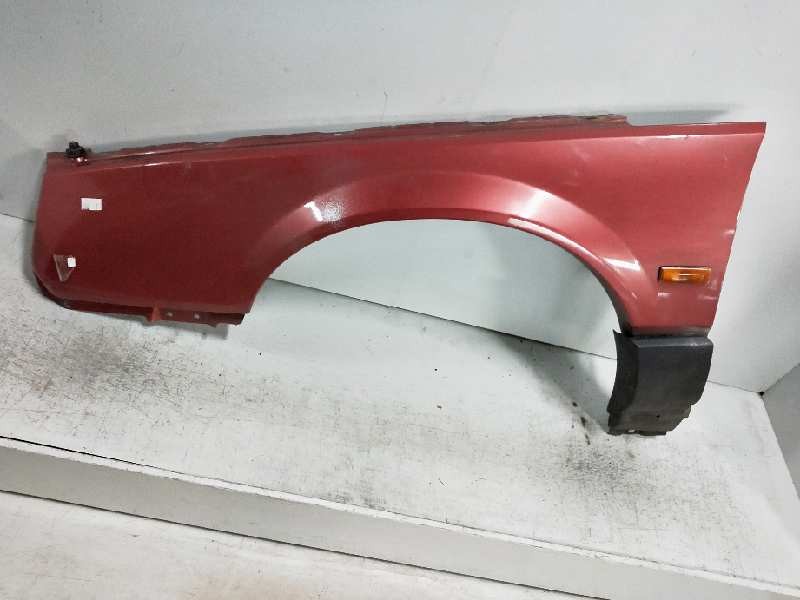 Recambio de aleta delantera izquierda para renault 25 (b29) 2.0 referencia OEM IAM   