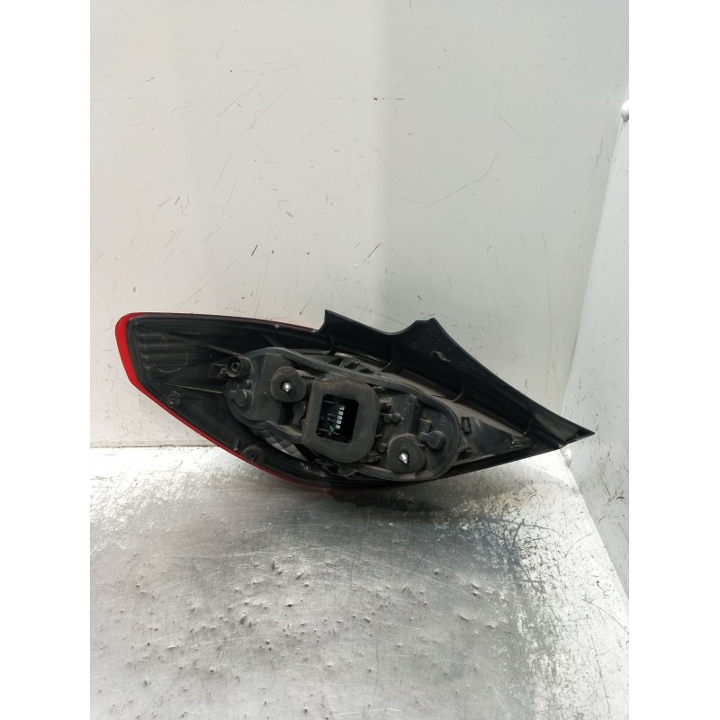 Recambio de piloto trasero derecho para opel corsa d color edition referencia OEM IAM 13242812 89075557A 2011