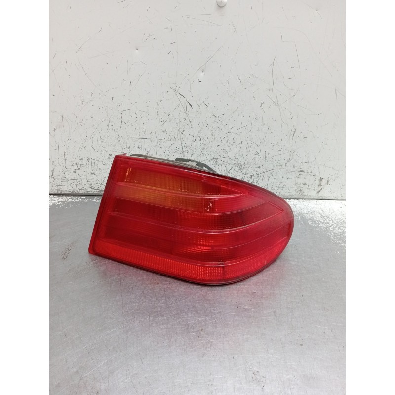 Recambio de piloto trasero derecho para mercedes-benz clase e (w210) e 300 d (210.020) referencia OEM IAM A2108204464 197820 199