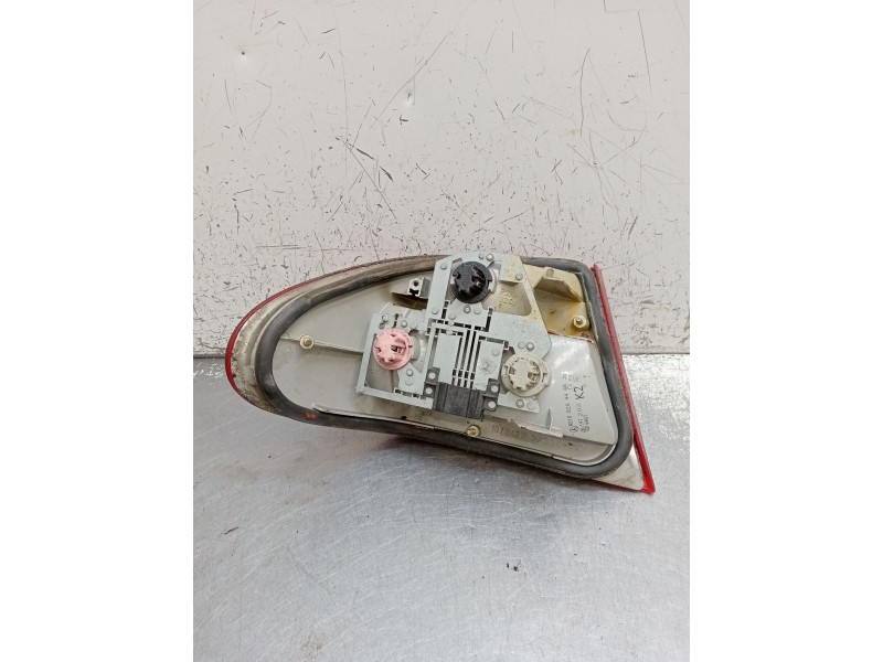 Recambio de piloto trasero derecho para mercedes-benz clase e (w210) e 300 d (210.020) referencia OEM IAM A2108204464 197820 199