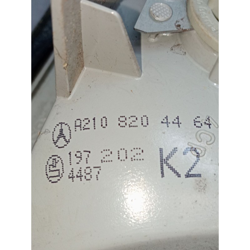 Recambio de piloto trasero derecho para mercedes-benz clase e (w210) e 300 d (210.020) referencia OEM IAM A2108204464 197820 199