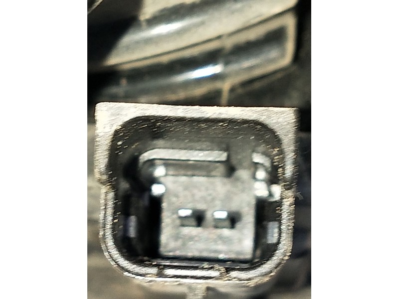 Recambio de piloto trasero derecho interior para renault laguna iii (bt0/1) 1.5 dci (bt00, bt0a, bt0t, bt1j) referencia OEM IAM 