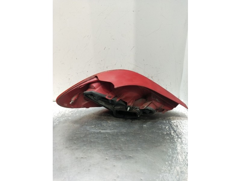 Recambio de piloto trasero derecho para peugeot 207/207+ (wa_, wc_) 1.4 16v referencia OEM IAM   