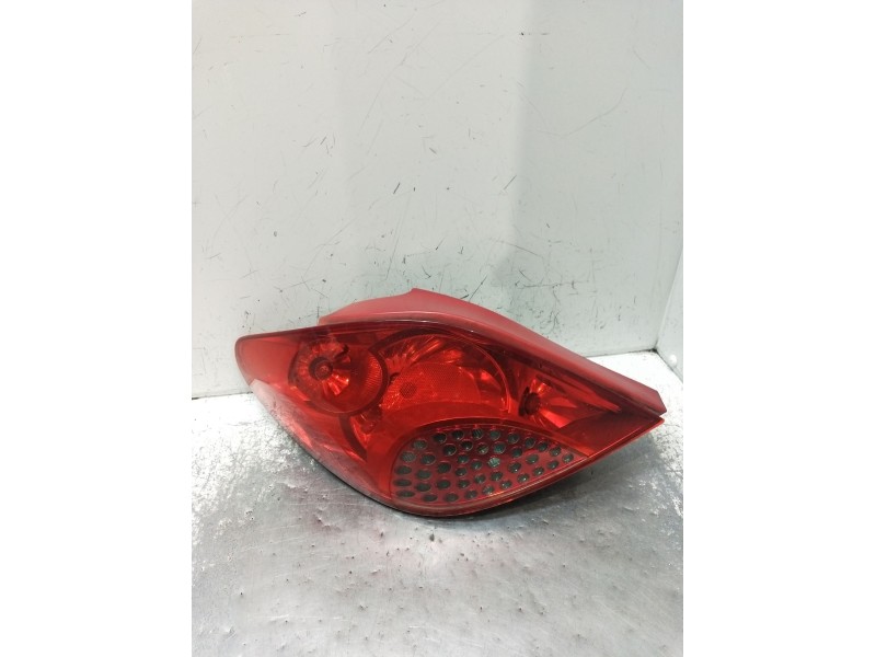 Recambio de piloto trasero izquierdo para peugeot 207/207+ (wa_, wc_) 1.4 16v referencia OEM IAM   