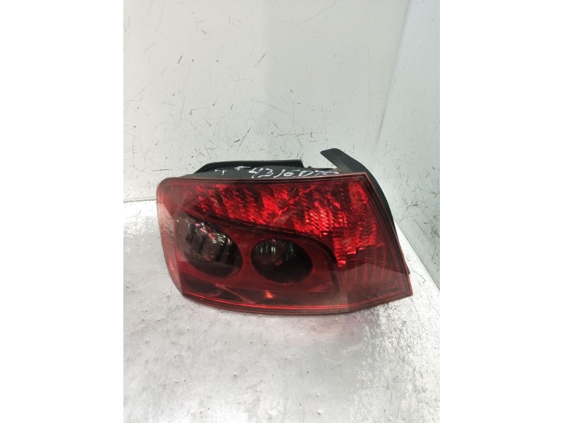 Recambio de piloto trasero izquierdo para peugeot 407 (6d_) 2.0 hdi 135 (6drhrh, 6drhre, 6drhrg, 6drhrj) referencia OEM IAM   