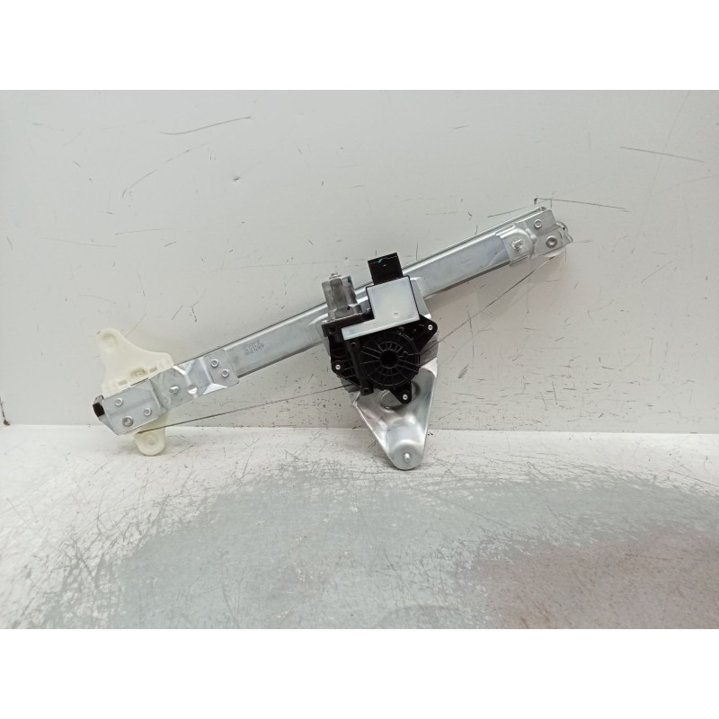 Recambio de elevalunas delantero derecho para renault arkana i (lcm_, ldn_) 1.6 e-tech 145 (ldmu) referencia OEM IAM 807206412R 