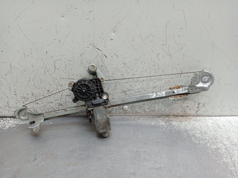 Recambio de elevalunas trasero derecho para mercedes-benz clase e (w210) e 300 d (210.020) referencia OEM IAM 0130821672  1995 4