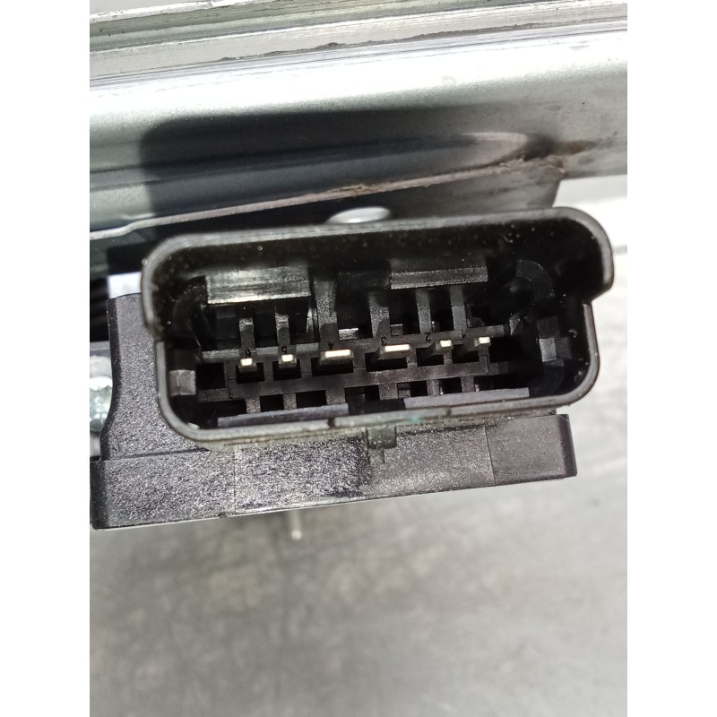 Recambio de elevalunas trasero derecho para renault arkana i (lcm_, ldn_) 1.6 e-tech 145 (ldmu) referencia OEM IAM 827201313R 5P