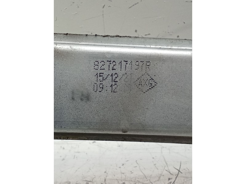 Recambio de elevalunas trasero izquierdo para renault arkana i (lcm_, ldn_) 1.6 e-tech 145 (ldmu) referencia OEM IAM 827217197R 