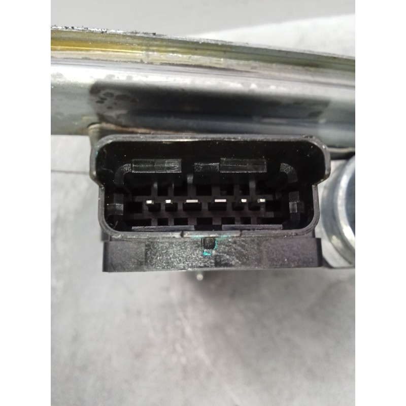 Recambio de elevalunas trasero izquierdo para renault arkana i (lcm_, ldn_) 1.6 e-tech 145 (ldmu) referencia OEM IAM 827217197R 