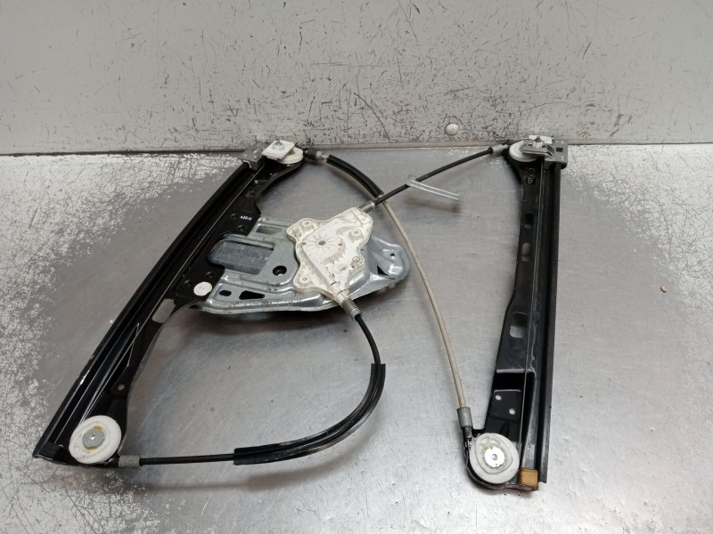 Recambio de elevalunas delantero izquierdo para mercedes-benz clase c (w203) c 220 cdi (203.006) referencia OEM IAM A2037201746 
