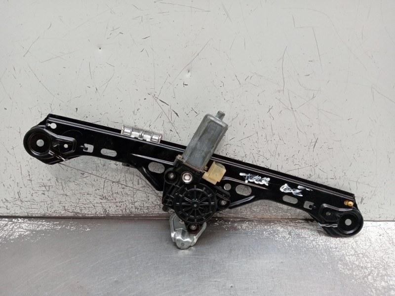 Recambio de elevalunas trasero derecho para mercedes-benz clase c (w203) c 220 cdi (203.006) referencia OEM IAM 0130322007  2000