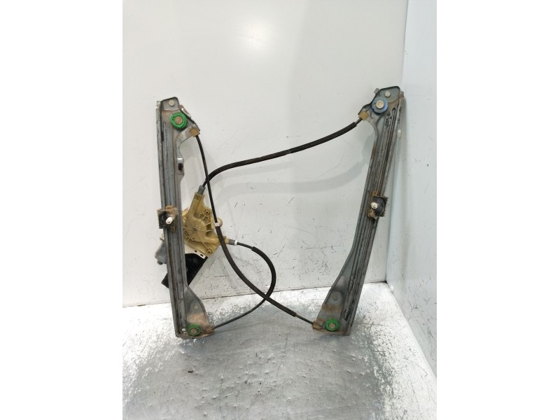 Recambio de elevalunas delantero izquierdo para renault laguna iii (bt0/1) 1.5 dci (bt00, bt0a, bt0t, bt1j) referencia OEM IAM 8