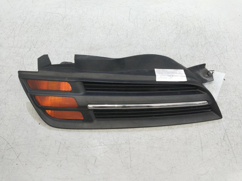 Recambio de rejilla delantera para nissan micra (k12e) 1.2 cat referencia OEM IAM  DERECHA 