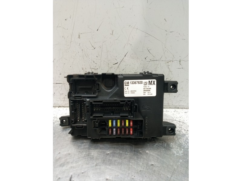Recambio de caja reles / fusibles para opel corsa d color edition referencia OEM IAM 13367920 401154265 28303059 2011