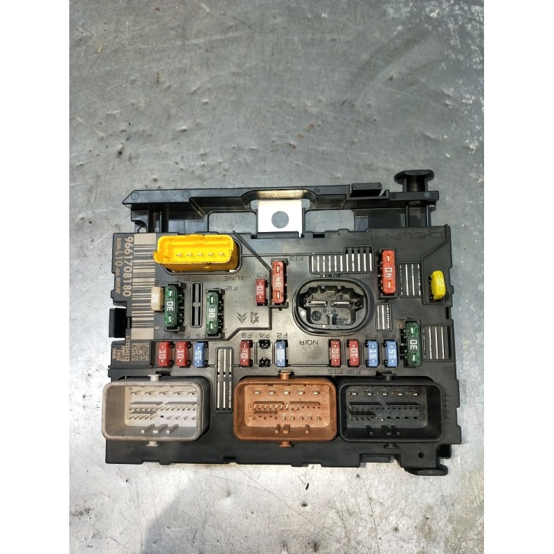Recambio de caja reles / fusibles para peugeot 207/207+ (wa_, wc_) 1.4 16v referencia OEM IAM 9661708180 BSML1000 2006