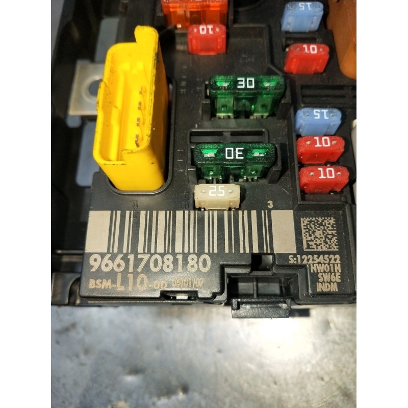 Recambio de caja reles / fusibles para peugeot 207/207+ (wa_, wc_) 1.4 16v referencia OEM IAM 9661708180 BSML1000 2006