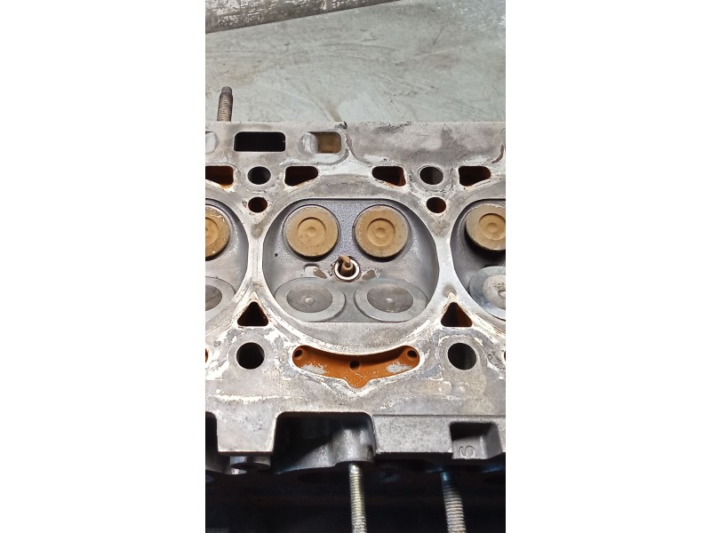 Recambio de culata para peugeot 307 (3a/c) 1.6 16v referencia OEM IAM 9636076010 NFU 01