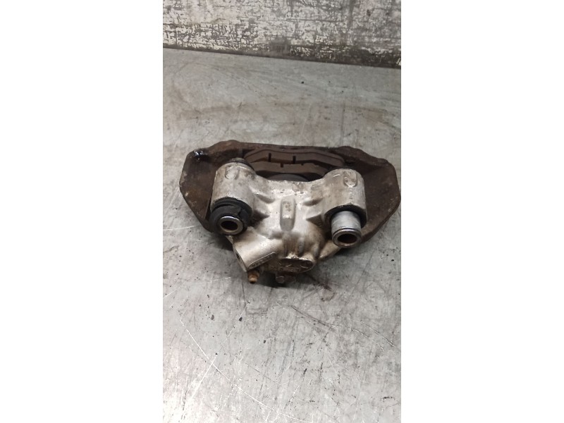 Recambio de pinza freno delantera derecha para peugeot 205 ii (20a/c) 1.7 diesel referencia OEM IAM  BENDIX 83