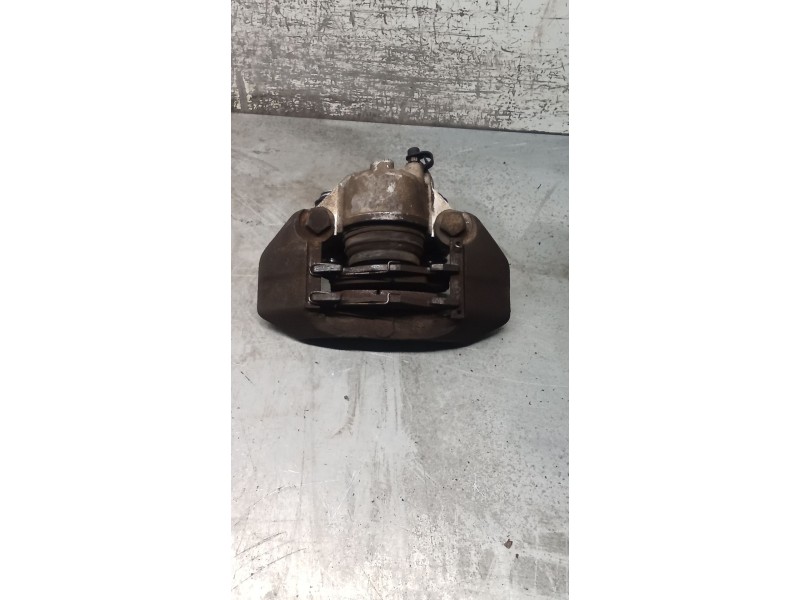 Recambio de pinza freno delantera izquierda para peugeot 205 ii (20a/c) 1.7 diesel referencia OEM IAM  BENDIX 83